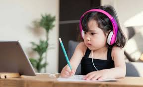 Top 8 Benefits of Virtual Learning For Kids